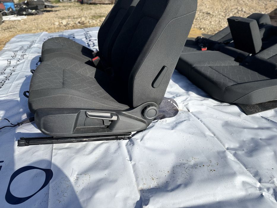 Салон  Wv Golf 8 Голф 8 / 2021г. Хечбек