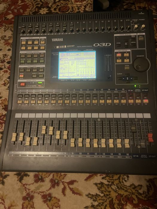 Mixer audio Digital Yamaha 03D + soundcard ADAT optical