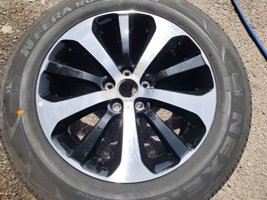 18" оригинална резервна гума с джанта за Kia Sorento/Hyundai Santa fe.
