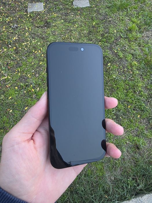 iphone 15 256 gb black пълен комплект