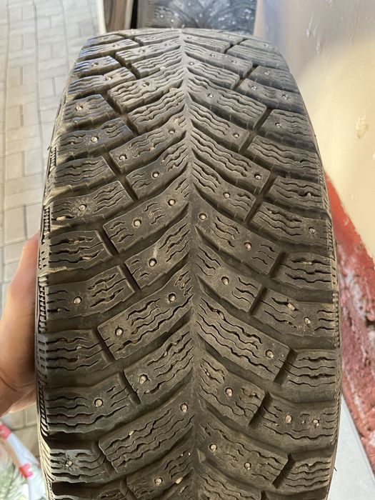Продам резину Michelin зима