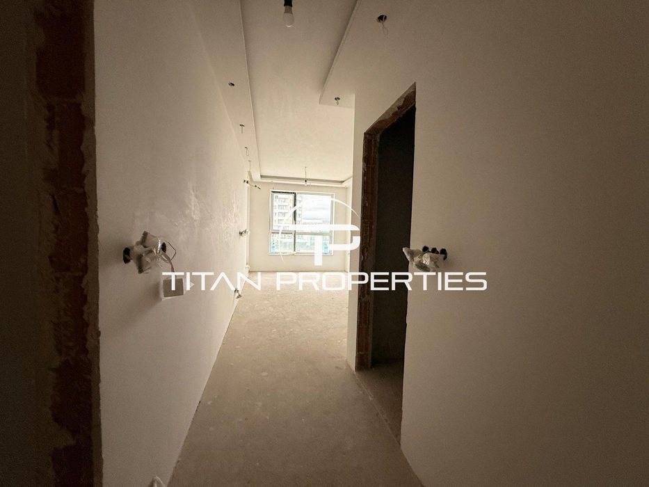 Тристаен апартамент в Сентрал парк, ж.к Славейков