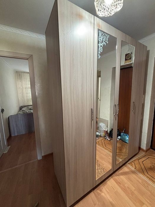 Шкаф для прихожей