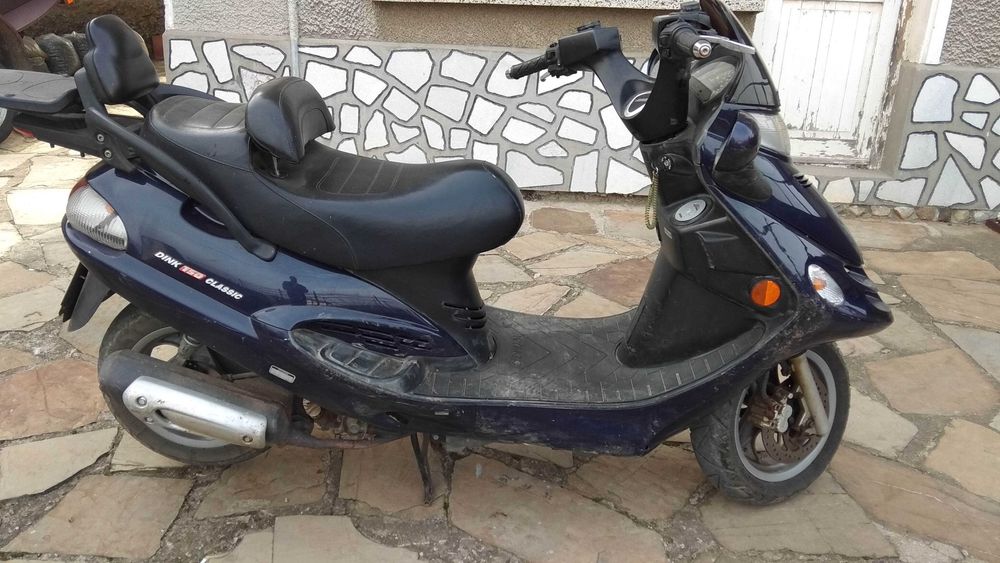 Продавам регистриран мотор