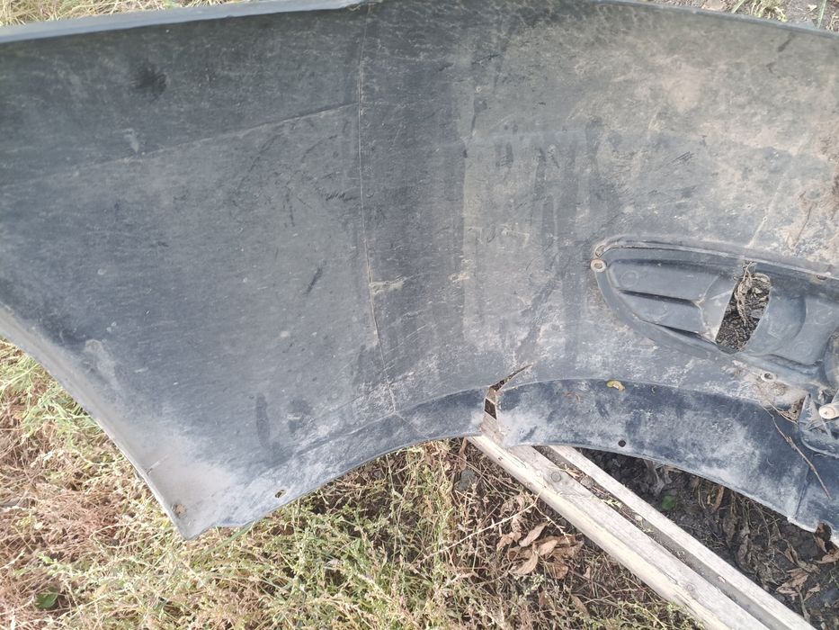 Бампер на Приору передни