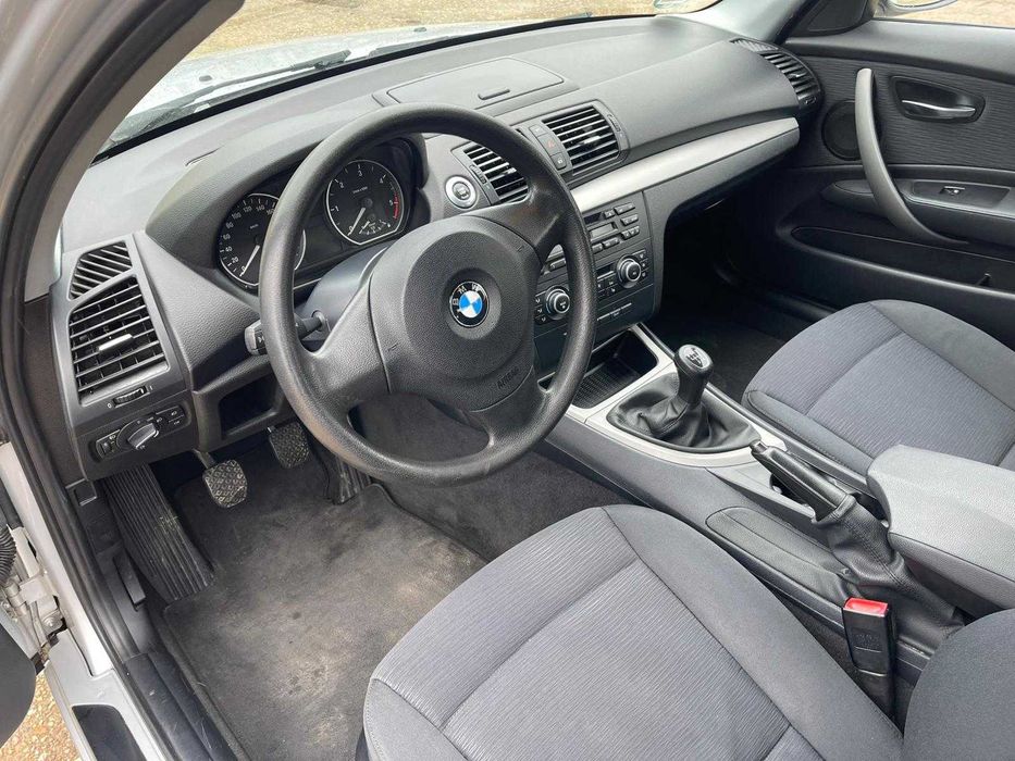 BMW 116 2.0 Diesel (116 CP) 2010 | Revizii la zi | Garantie 12 Luni