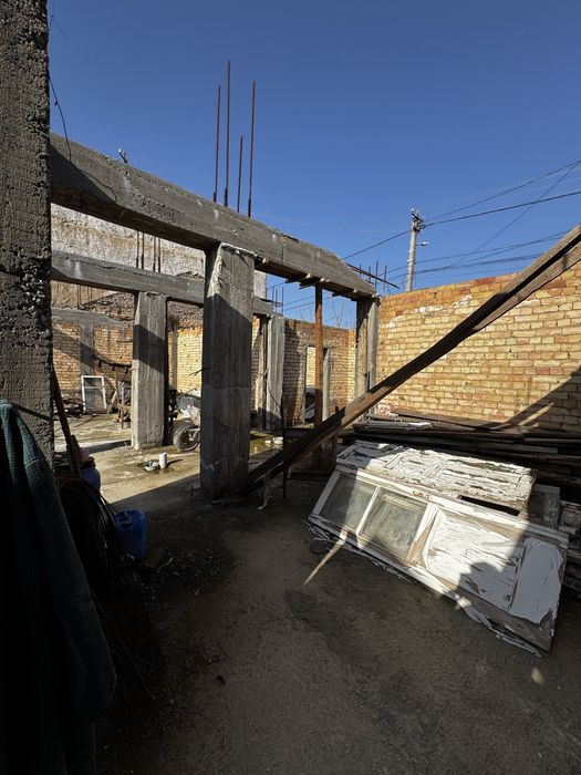 Продается дом на старый отчопар, 4 сотки. Есть проект