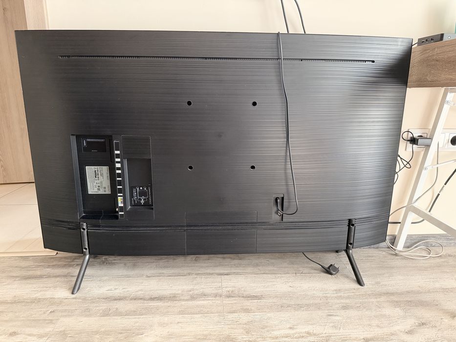 Телевизор за части - Samsung UE55NU7302K