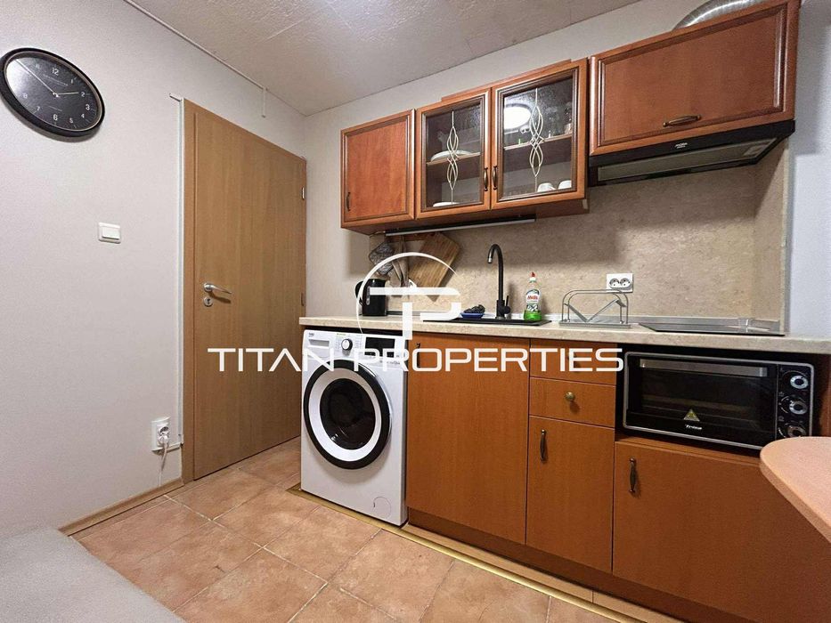 Дава се под наем Двустаен апартамент в Варна, Левски - 40 кв.м за 458.49 € - Снимка #3