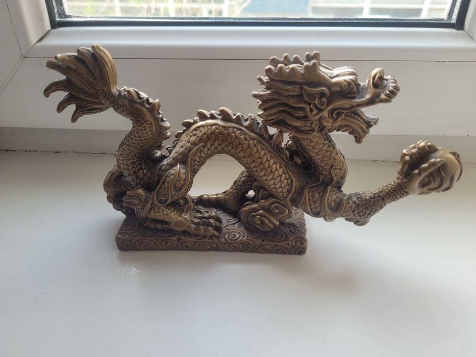 Статуэтка Дракон