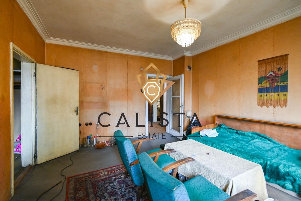 Продава се Тристаен апартамент в София, Лозенец - 96 кв.м за 3178 €/кв.м - Снимка #1