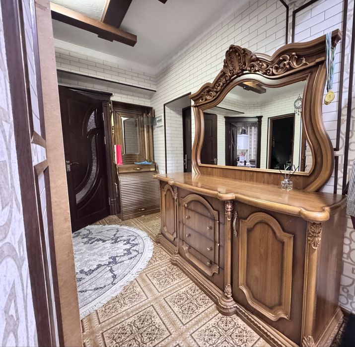 Spalniy garnitura holati ideal juda katta  razmerda