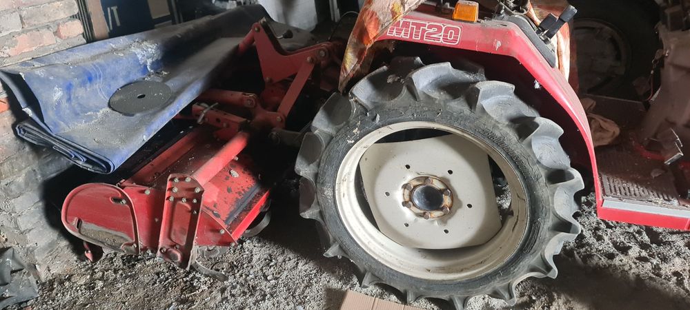 Трактор культиватор