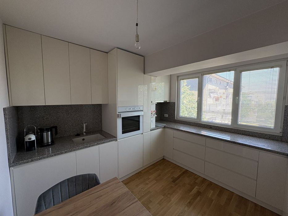 Продава се Двустаен апартамент в Враца, Металург - 61 кв.м за 1951 €/кв.м - Снимка #1