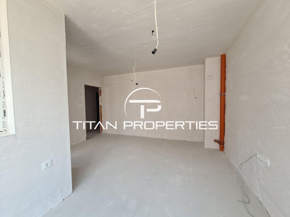 Продава се Двустаен апартамент в Пловдив, Южен - 65 кв.м за 1816 €/кв.м - Снимка #1