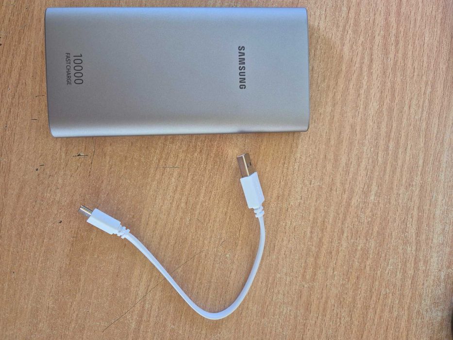 Power bank (Пауэрбанк) Samsung 10 000 mAh.