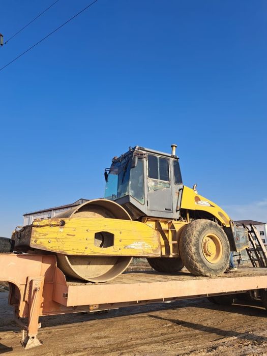 Каток 14тон вибратцияа бар 2009-жылғы