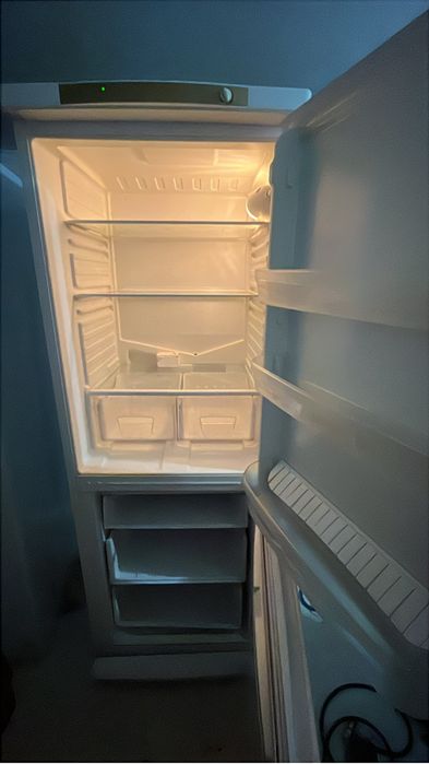Продам холодильник и морозильник