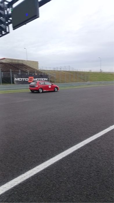 Vând Honda civic ep 1 pregătită de curse