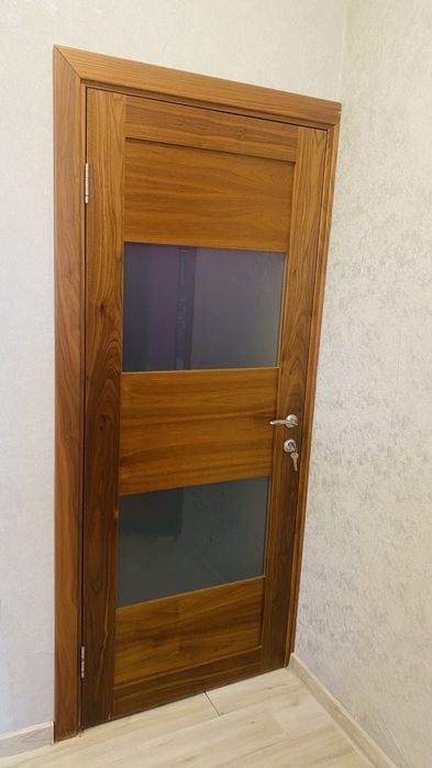 Двери б/у состояние нормальное хорошего качества не пустышки