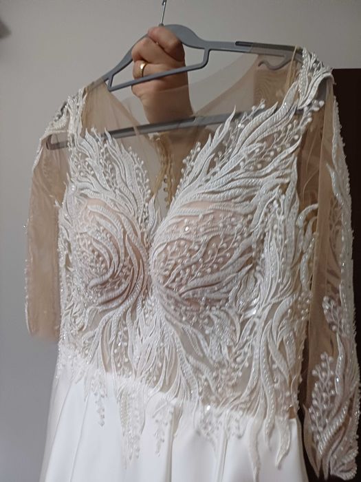 Rochie mireasa din tafta si dantela