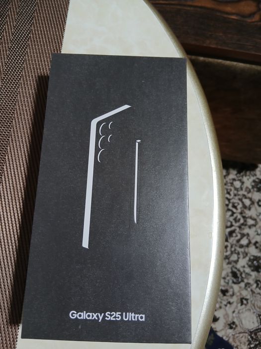 Samsung s25 ultra 256/ Titanium Black