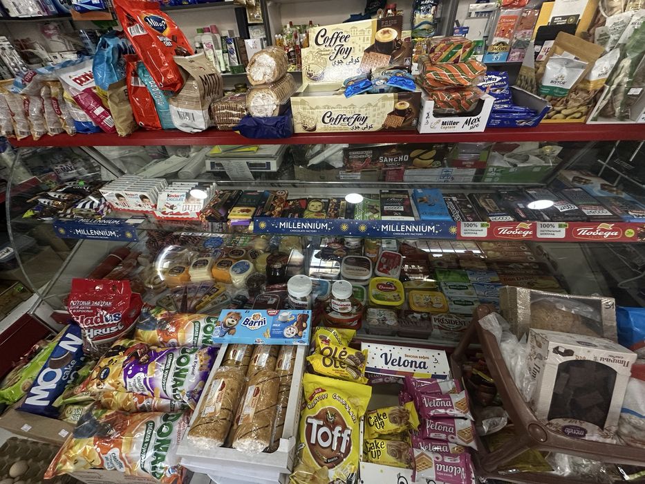 Сотилади Витринный холодильник