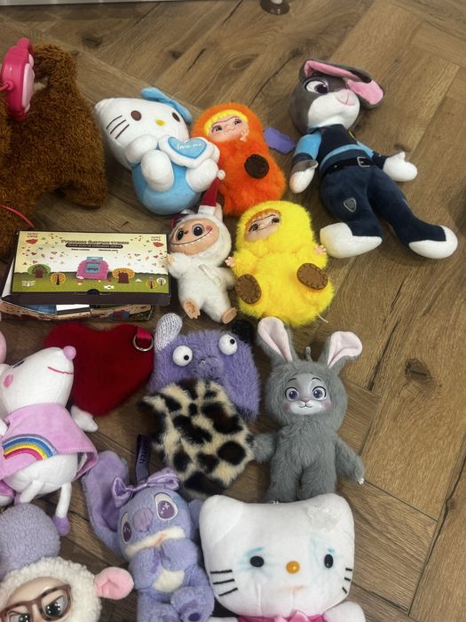 Игрушки для девочки оригиналы за все 13000
