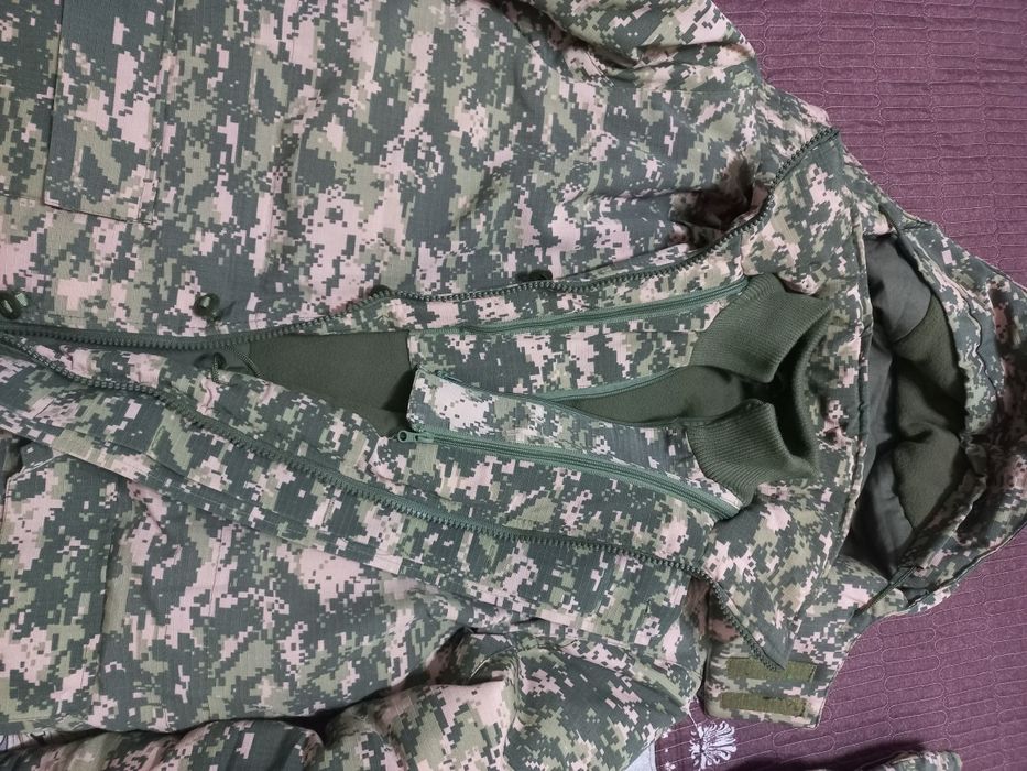 Продам бушлат размер 50