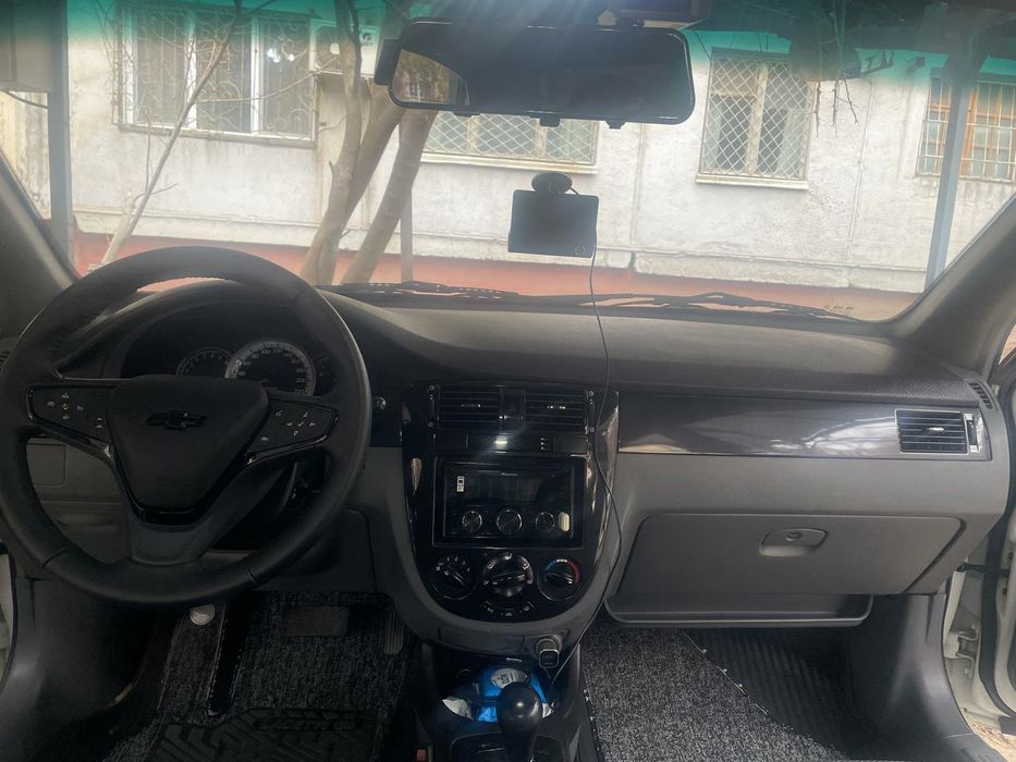 Ласетти 1.6матор