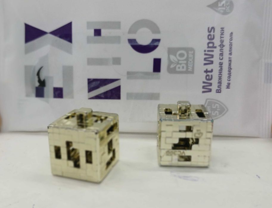 Kinder joy Minecraft 2 Золотые блоки