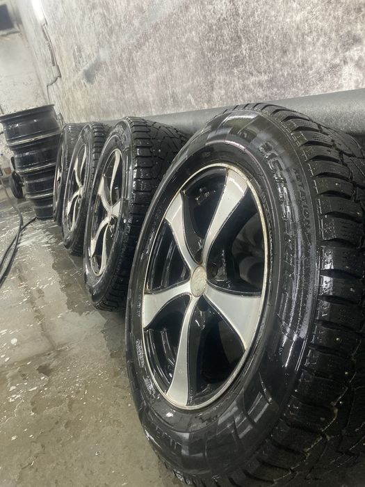 Продам резину с дисками