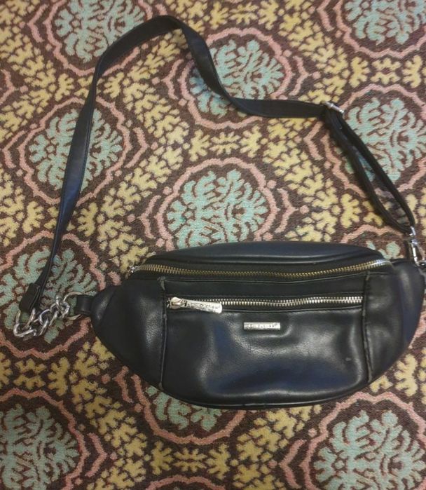 Продам барсетку BADIYA.