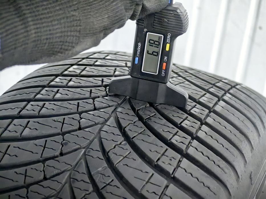 215/60R17 Goodyear 2024 6,2mm all seasons stare foarte buna fara defecte