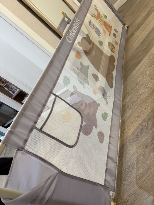 Бортик для кровати