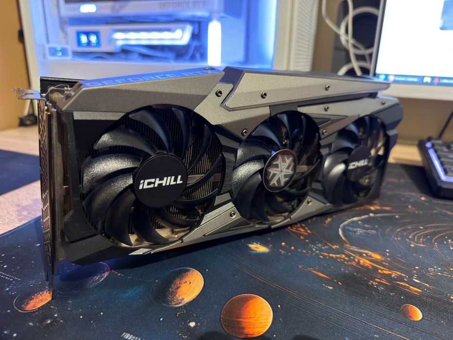 Продавам видео карта INNO3D GEFORCE RTX 3070 ICHILL X4