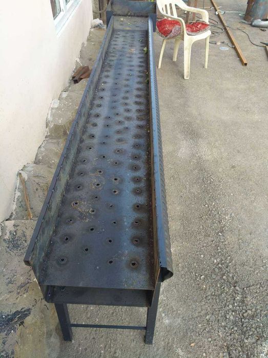 Мангал (Шашлик кўра) каттаси.