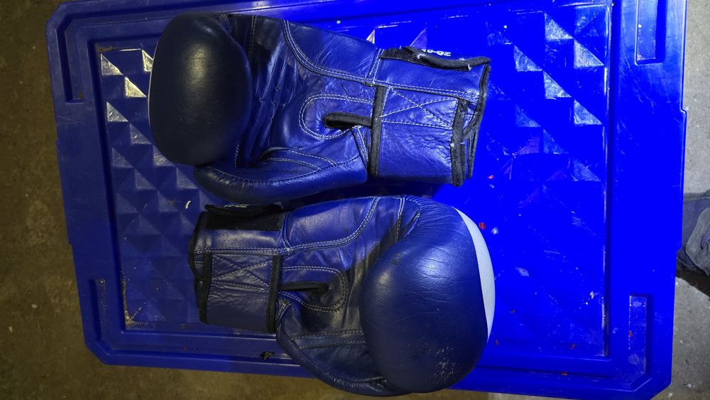 Перчатки боксерские