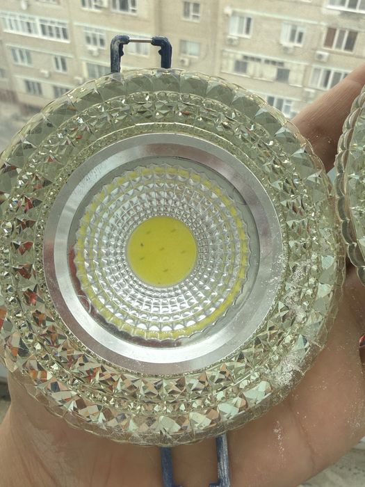 Светильник потолочный