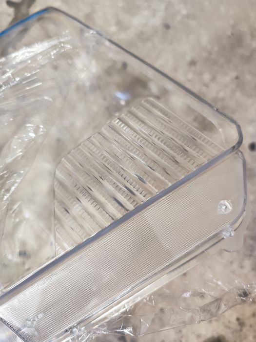 Стъкла / Капаци за фарове Toyota Tundra