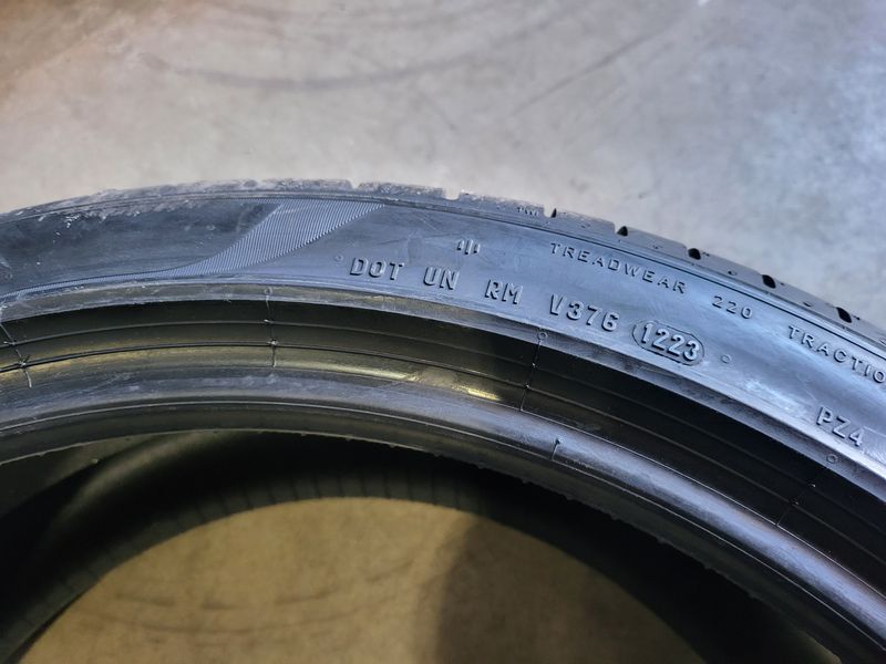 255/40/21 PIRELLI 4бр