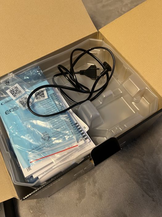 Фотоаппарат Canon RP