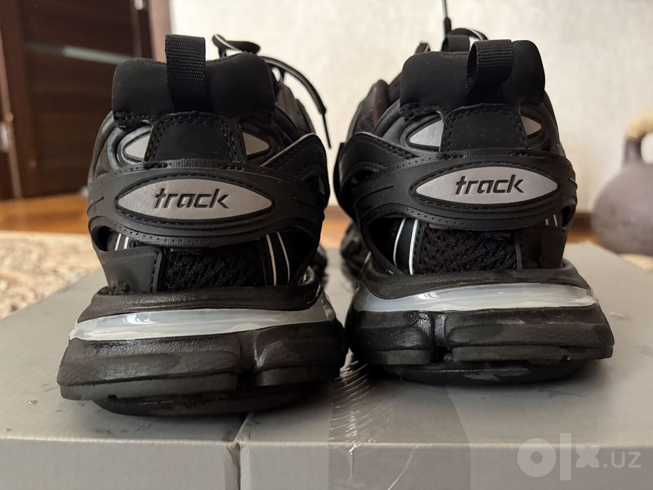 Balenciaga track brand new