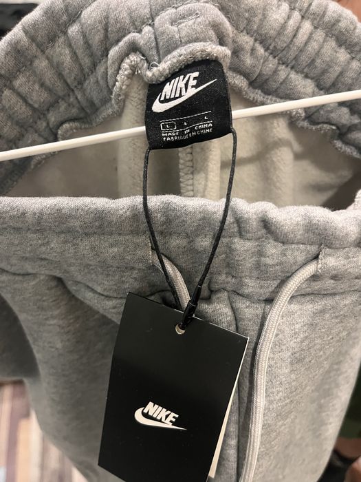 Nike x Stussy анцунг
