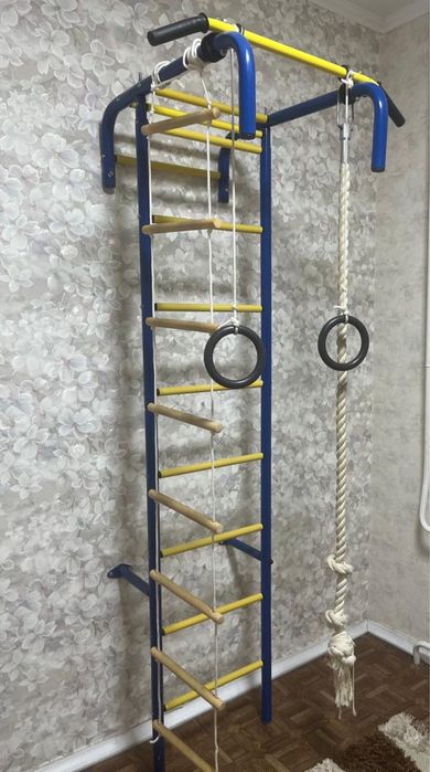 Продам шведскую стенку