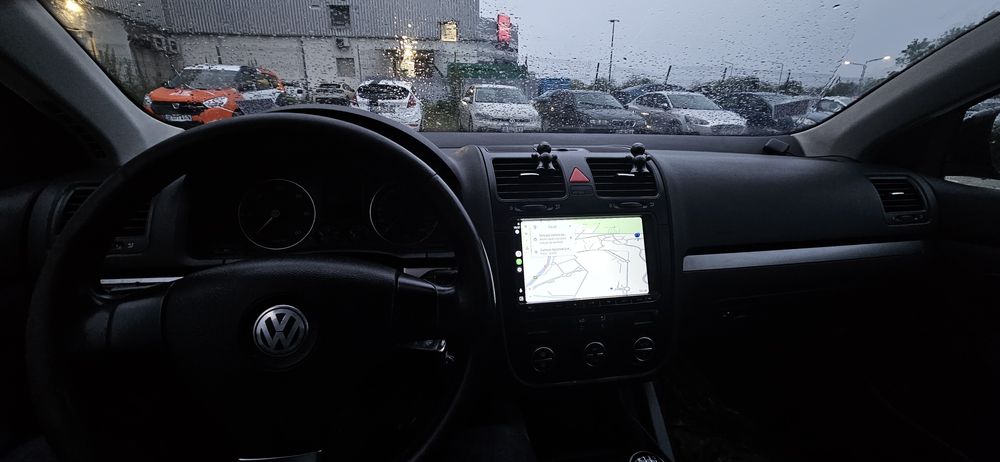 VW Golf 5 Combi 2.0 TDI 2008 | Întreținut | Navigație | Spațios | 2100€ Neg