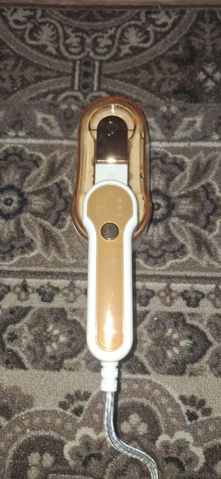 Продам ручной отпариватель - утюг