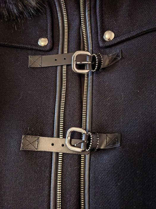 Дамско палто-ZARA-M-размер. 75%вълна