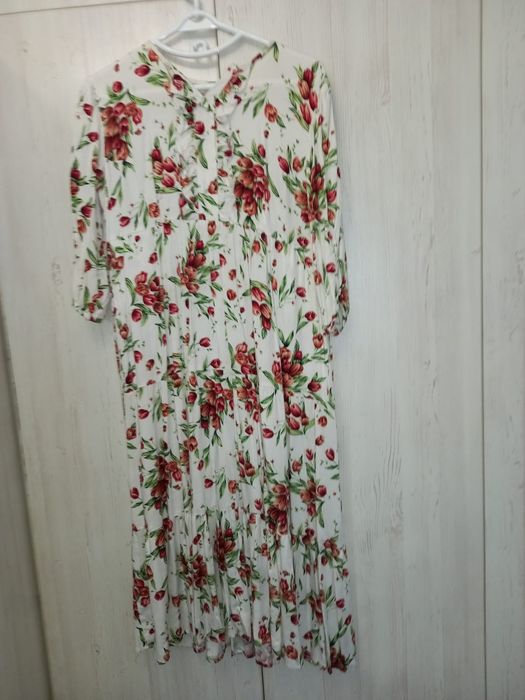 көйлектер киілген сатылады