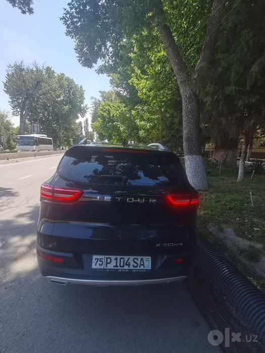 Jetour x70 avtomobil